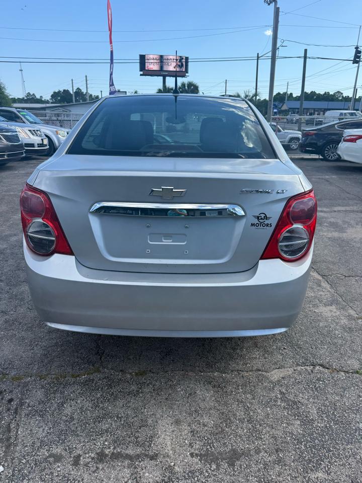 Chevrolet Sonic 2LT Sedan 2012