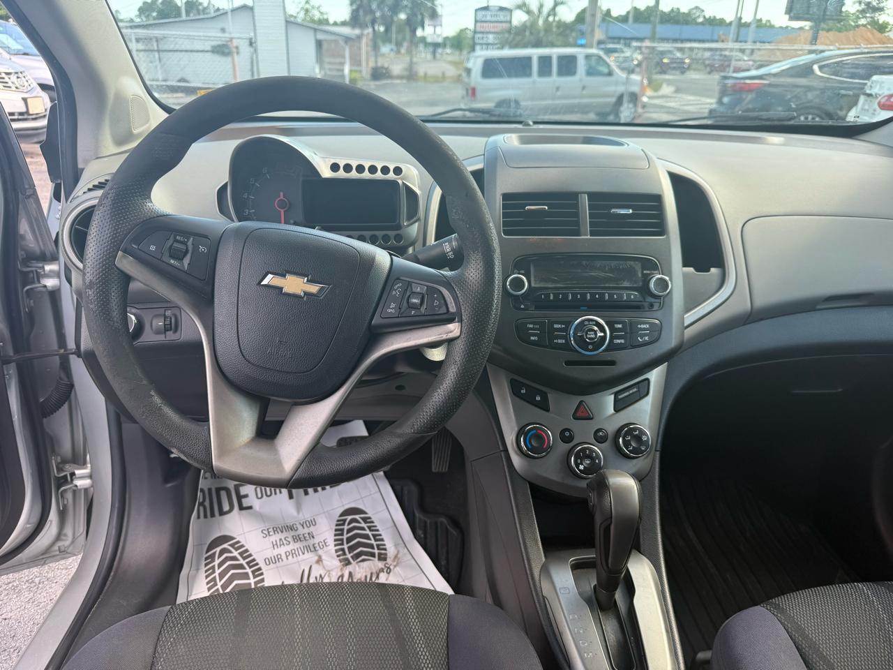 Chevrolet Sonic 2LT Sedan 2012