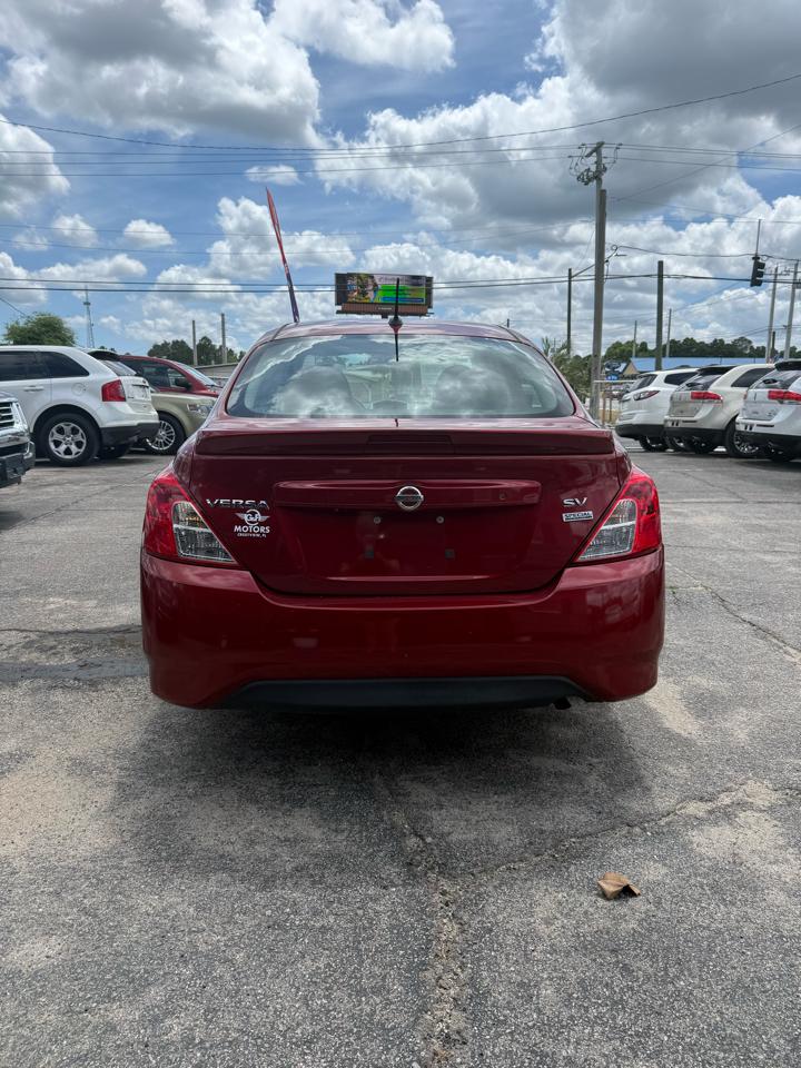 Nissan Versa 1.6 S 5M 2017