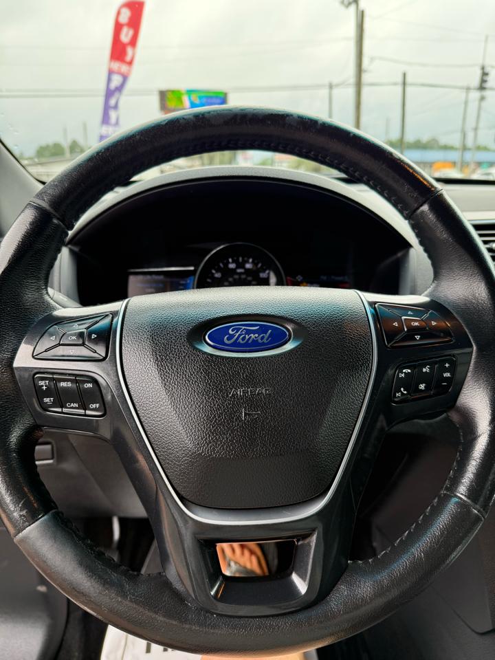 Ford Explorer Limited FWD 2016