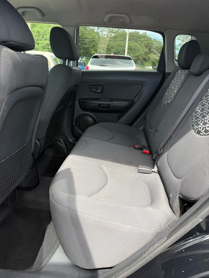 Kia Soul + 2011