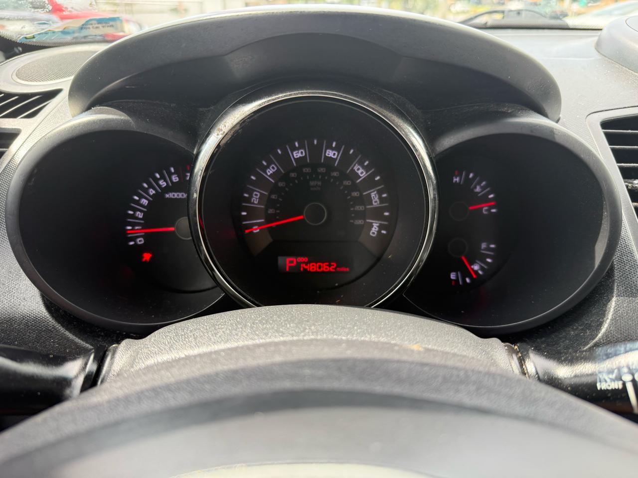 Kia Soul + 2011