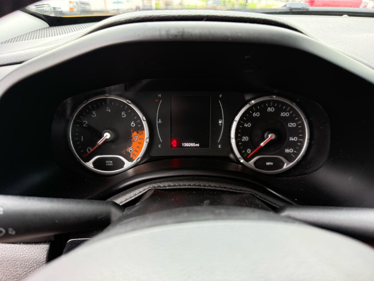 Jeep Renegade Latitude FWD 2015