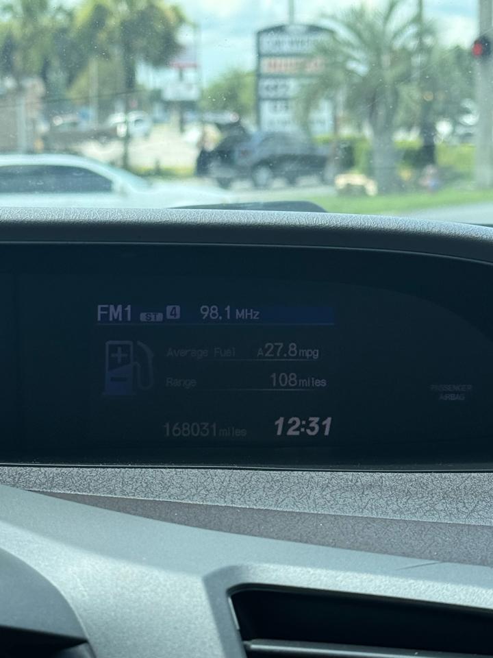 Honda Civic LX Sedan 5-Speed AT 2012