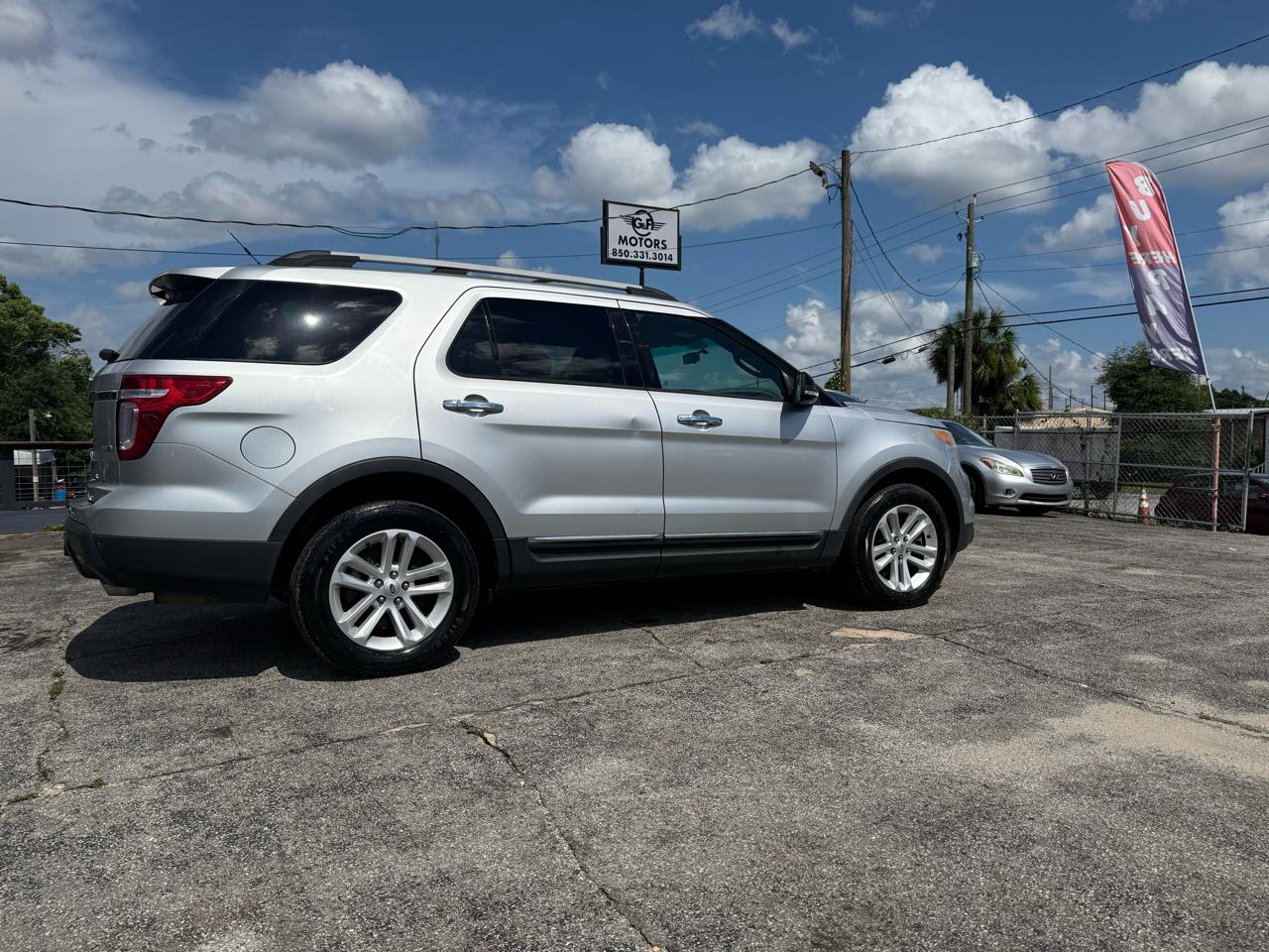 Ford Explorer XLT 4WD 2014