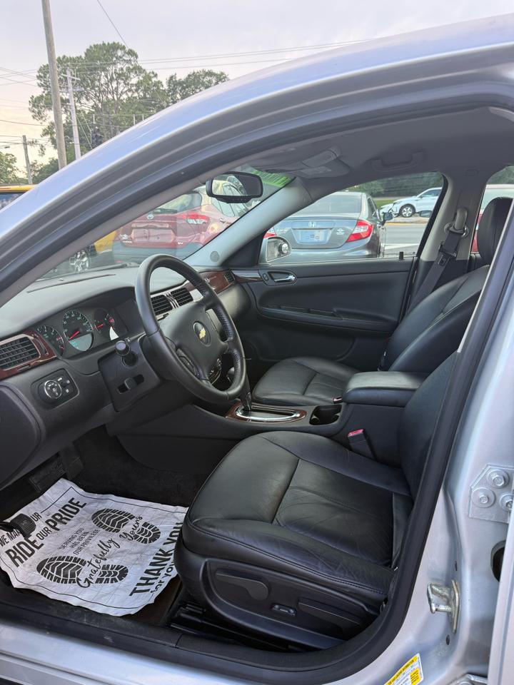 Chevrolet Impala LT 2010
