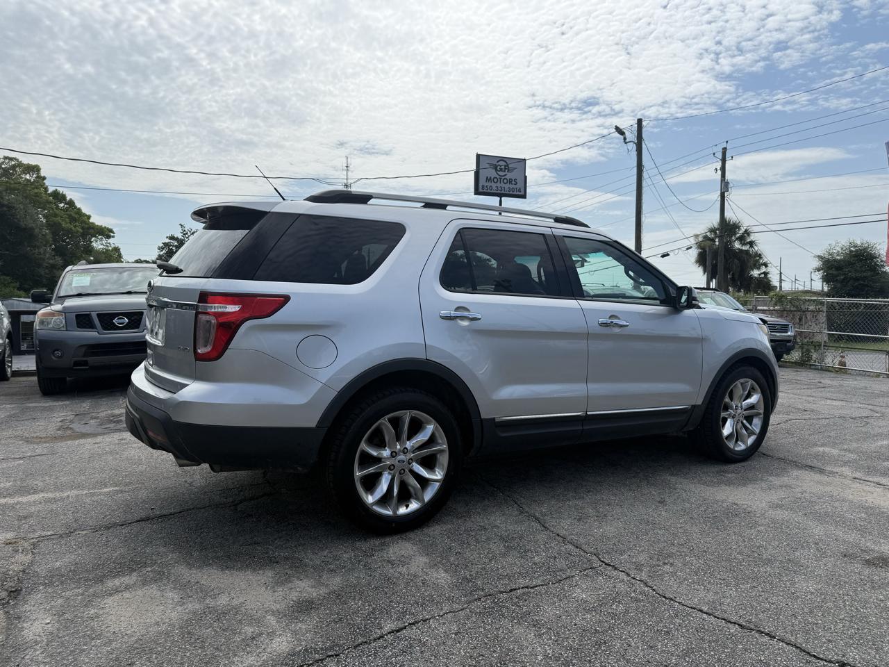 Ford Explorer Limited 4WD 2012
