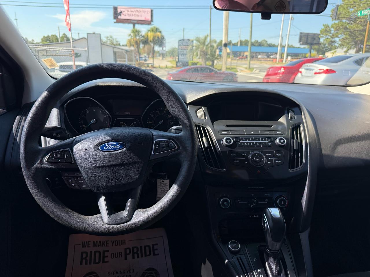 Ford Focus SE Sedan 2015