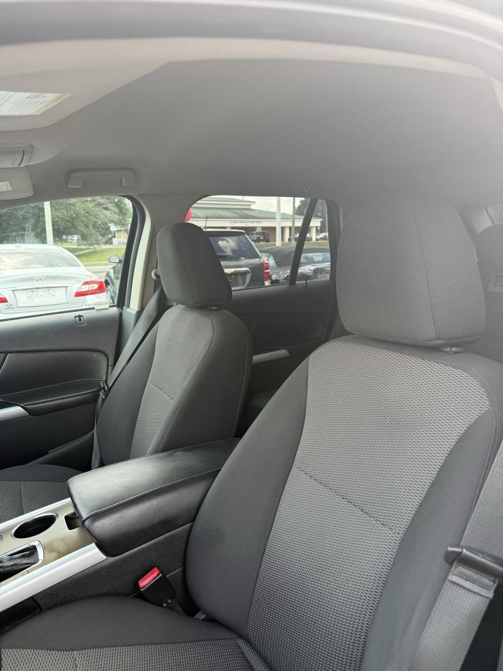 Ford Edge SEL FWD 2011