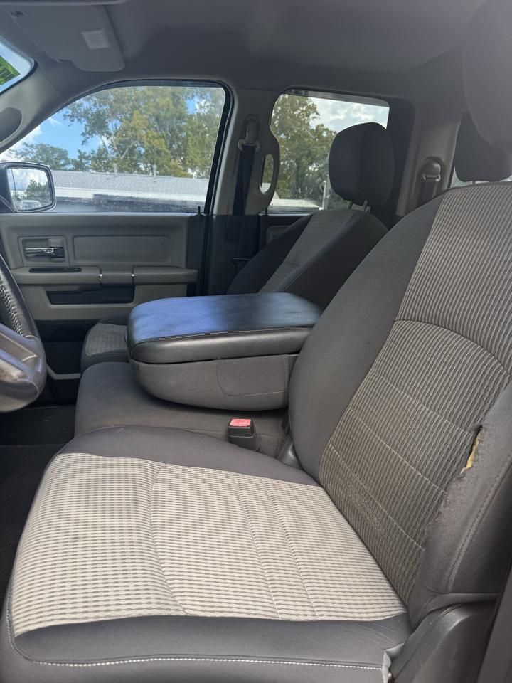 RAM 1500 Sport Quad Cab 2WD 2011