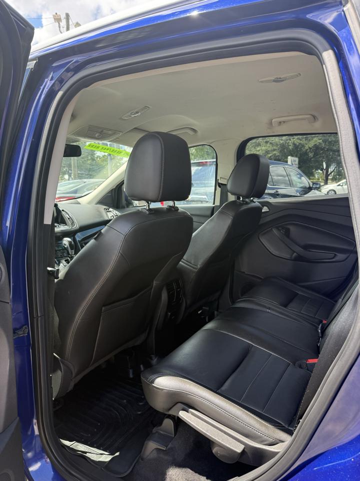 Ford Escape Titanium 4WD 2014