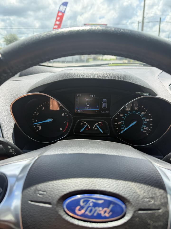 Ford Escape Titanium 4WD 2014