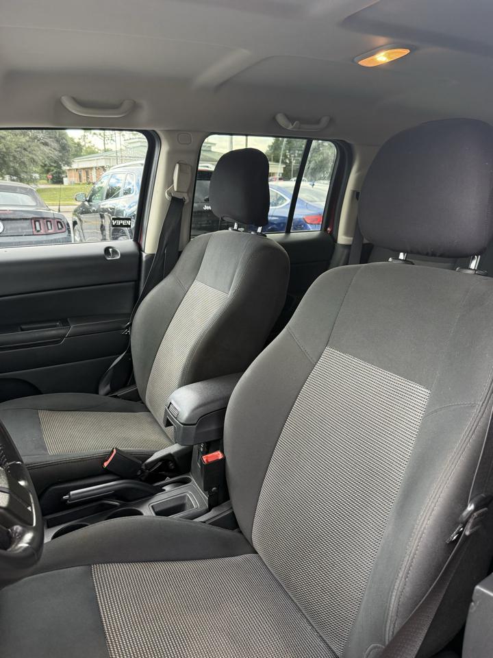 Jeep Patriot Latitude 2WD 2017