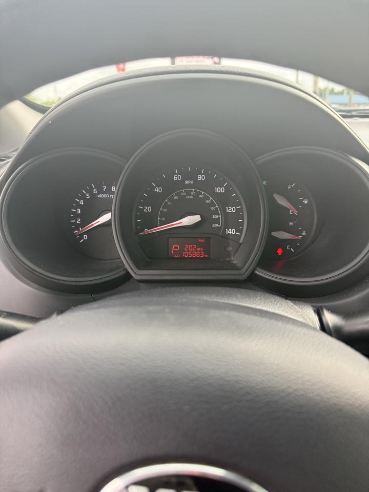 Kia Rio LX 2015