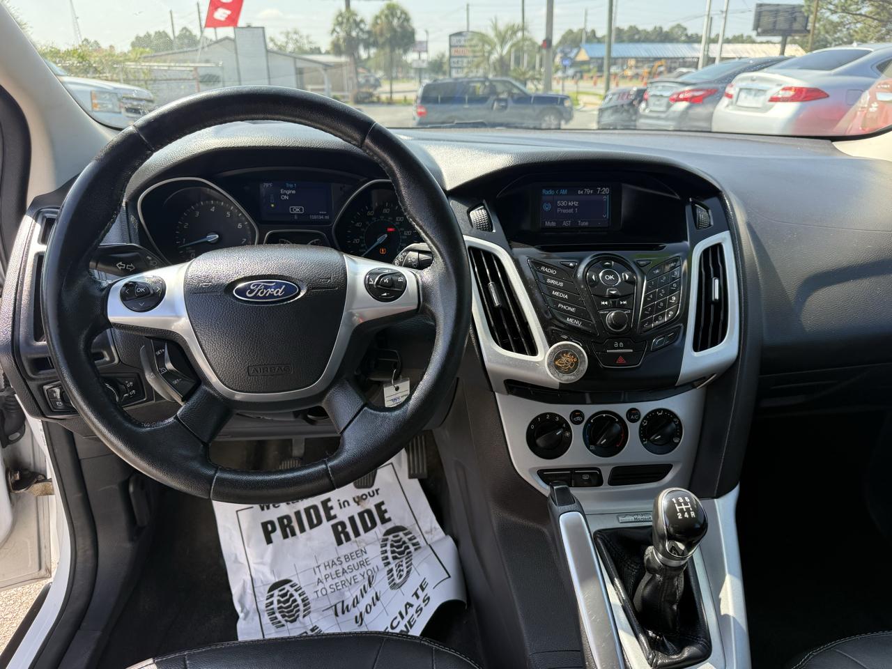 Ford Focus SE Hatch 2014