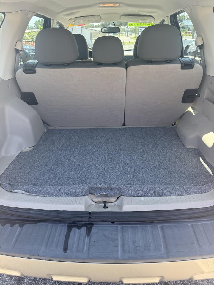 Ford Escape XLS FWD 2011