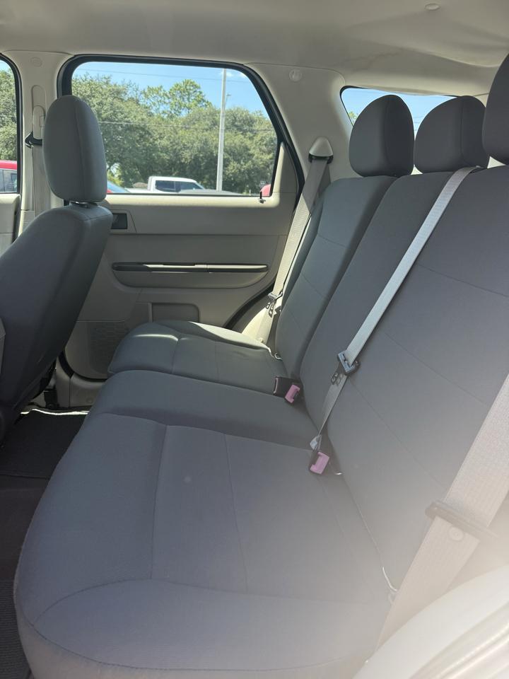 Ford Escape XLS FWD 2011