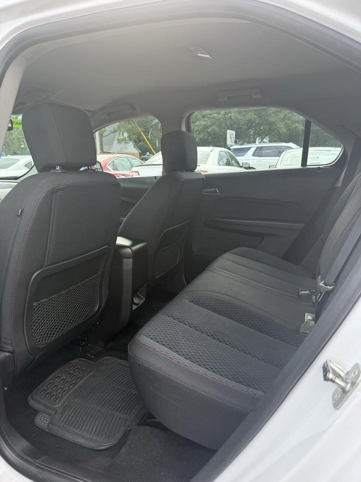 Chevrolet Equinox LS 2WD 2013