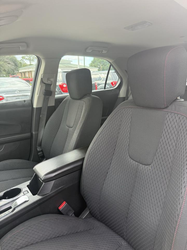 Chevrolet Equinox LS 2WD 2013