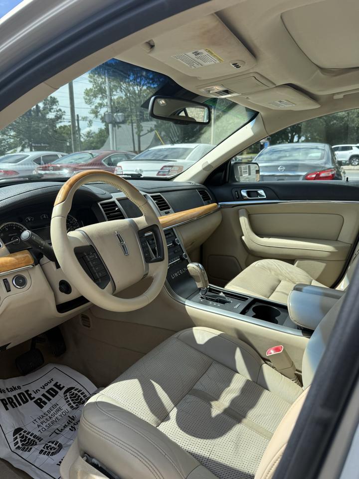 Lincoln MKS AWD 2009