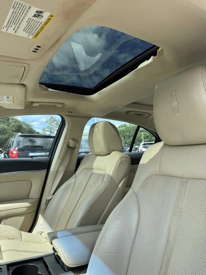 Lincoln MKS AWD 2009