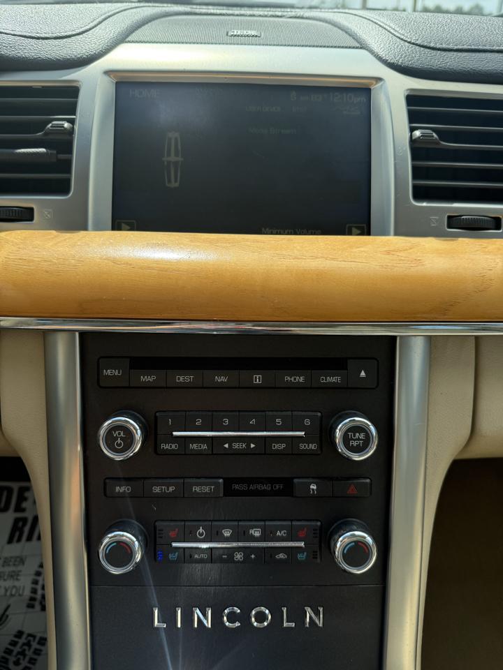 Lincoln MKS AWD 2009