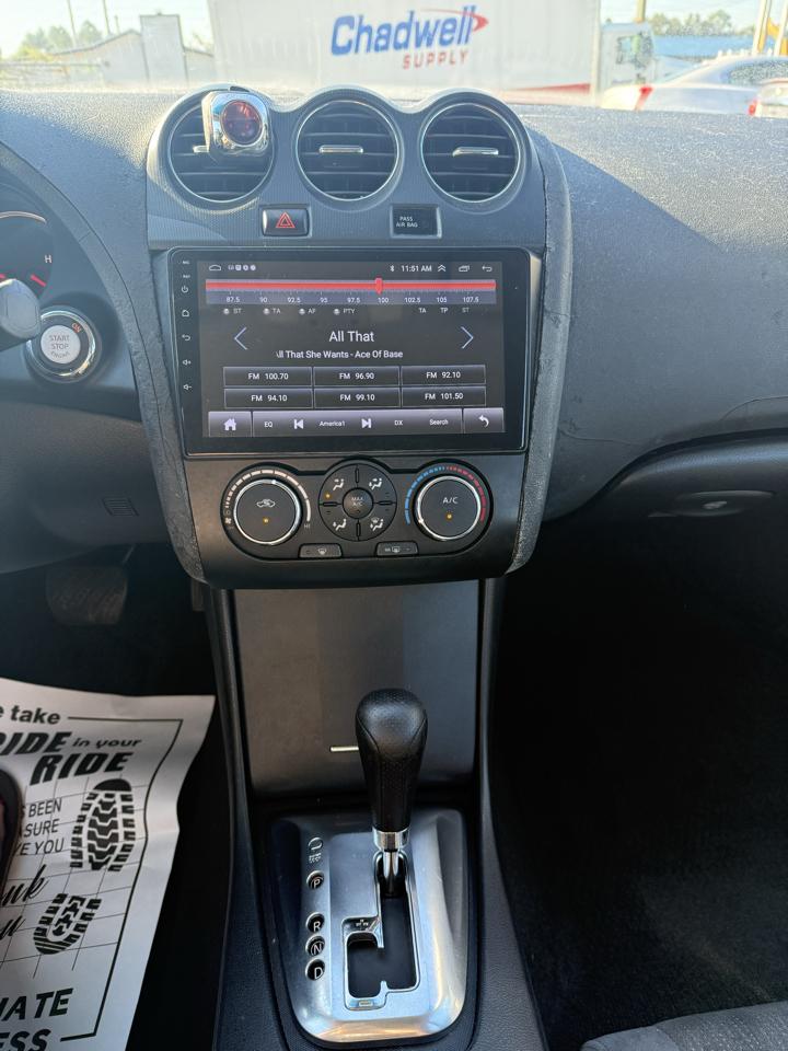 Nissan Altima 2.5 S 2011