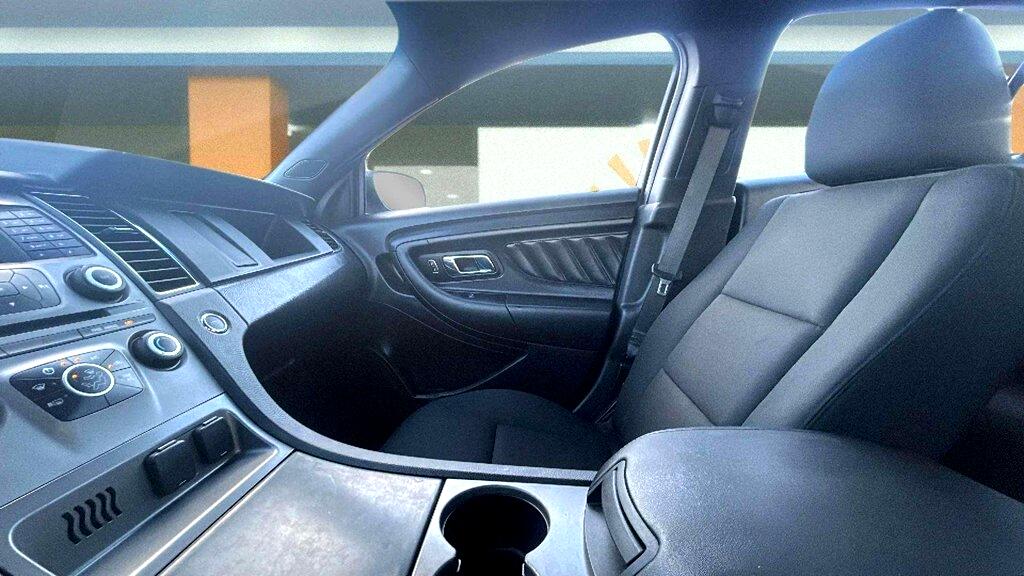 Ford Taurus Police FWD 2015