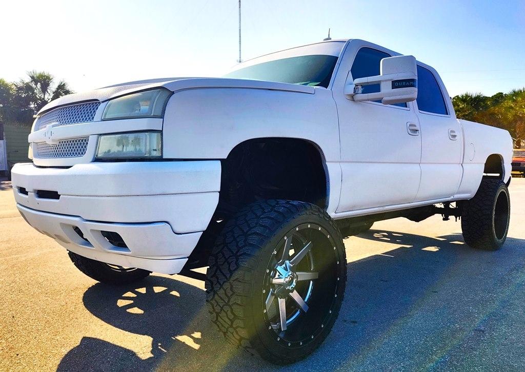 Chevrolet Silverado 2500HD Crew Cab Long Bed 4WD 2003