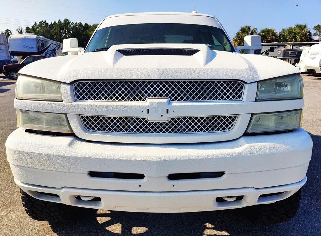 Chevrolet Silverado 2500HD Crew Cab Long Bed 4WD 2003
