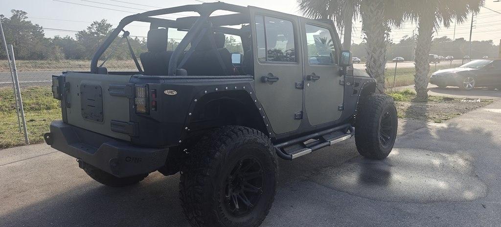 Jeep Wrangler Unlimited Sport 4WD 2010