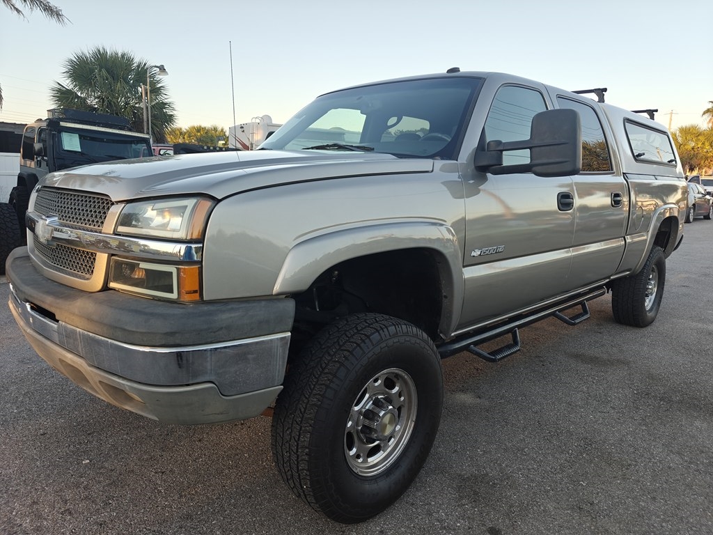 2003 Chevrolet Silverado 1500 HD LT Crew Cab 4WD