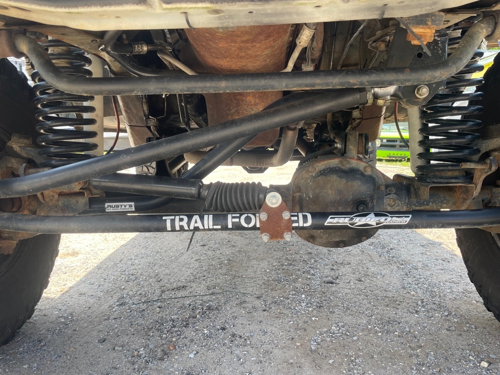 Jeep Cherokee Sport 4-Door 4WD 1996