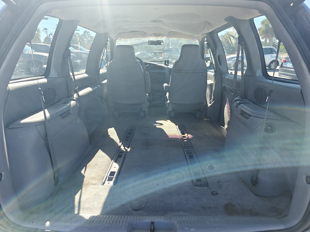 Plymouth Voyager Base 1998