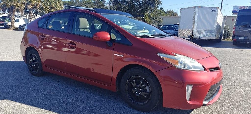 Toyota Prius Prius V 2012
