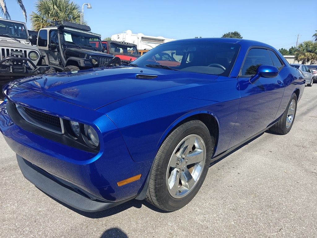 2012 Dodge Challenger SXT