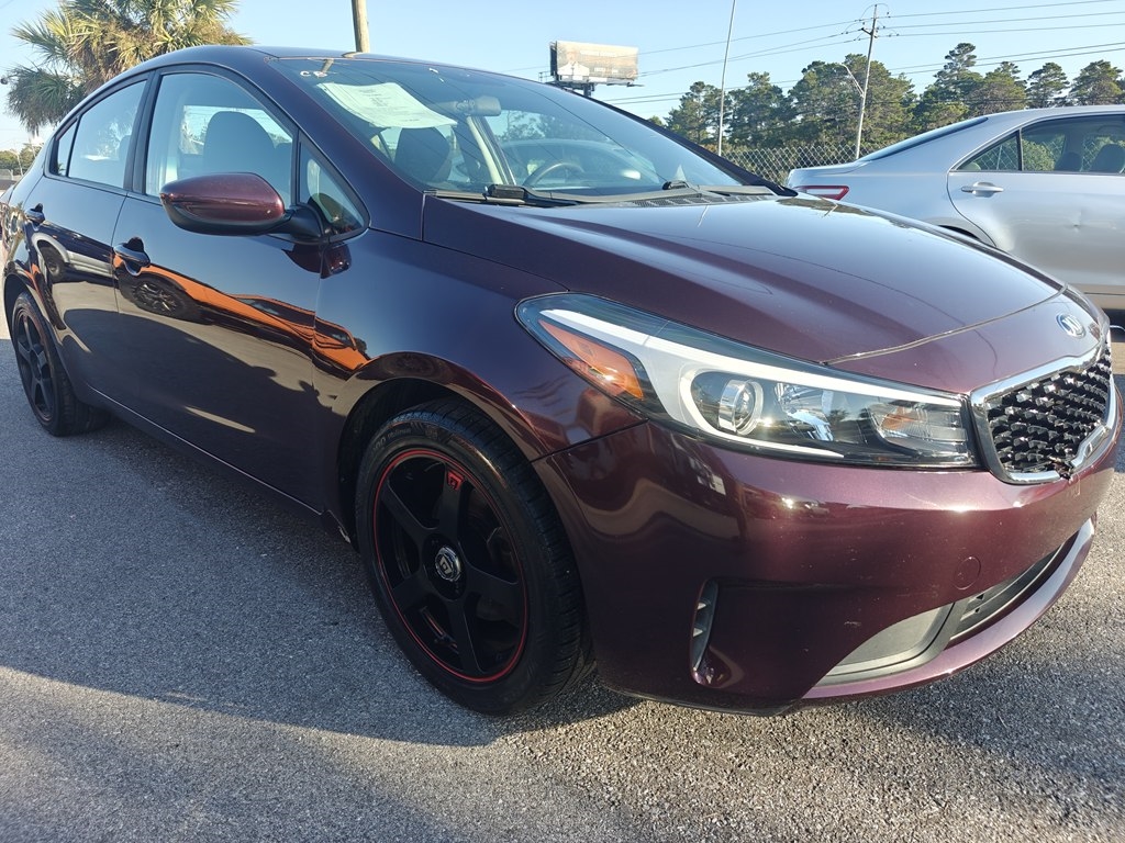2017 Kia Forte LX 6A