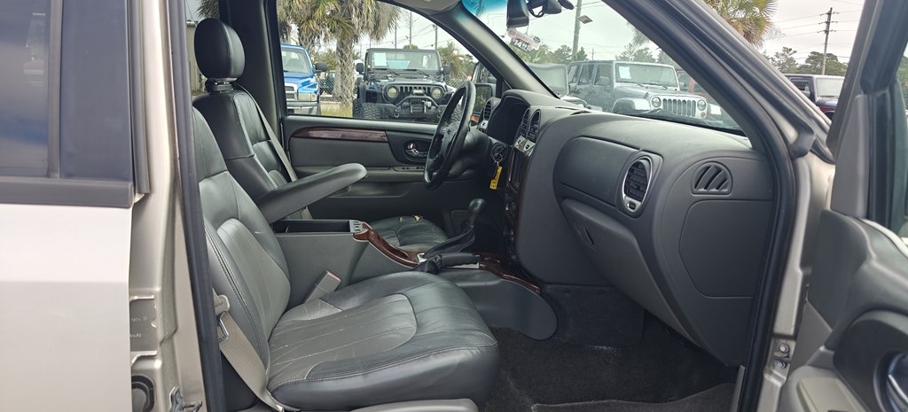 GMC Envoy SLE 2WD 2003