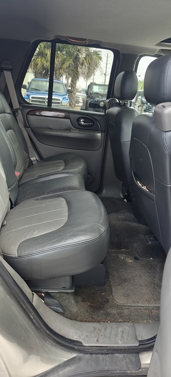 GMC Envoy SLE 2WD 2003