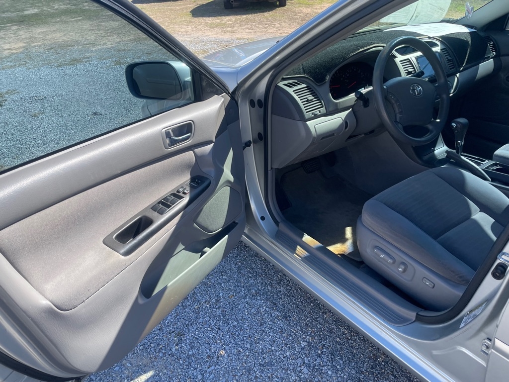 Toyota Camry LE 2006
