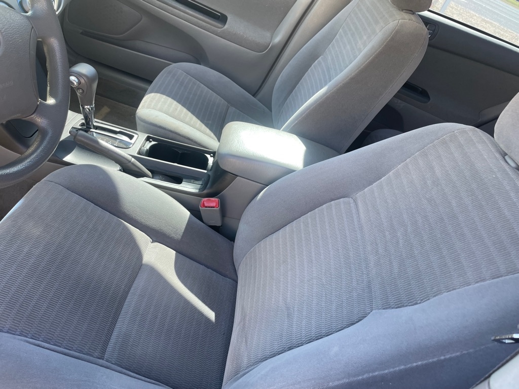 Toyota Camry LE 2006