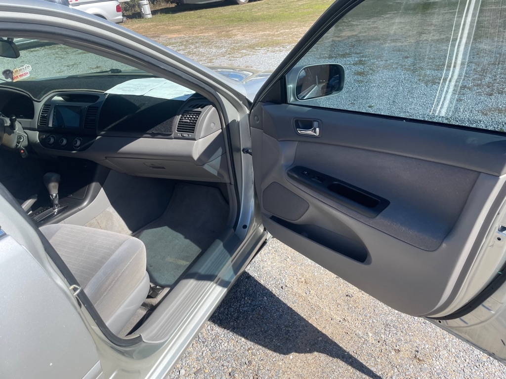 Toyota Camry LE 2006