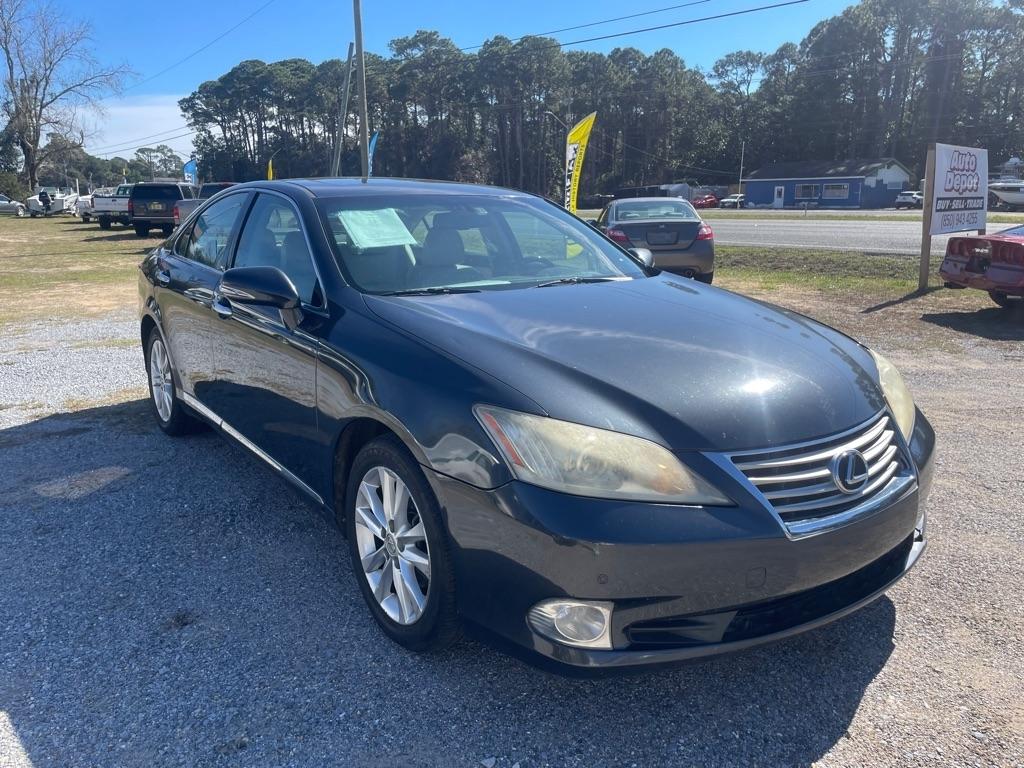 Lexus ES 350 Sedan 2011