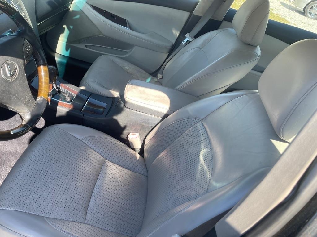Lexus ES 350 Sedan 2011