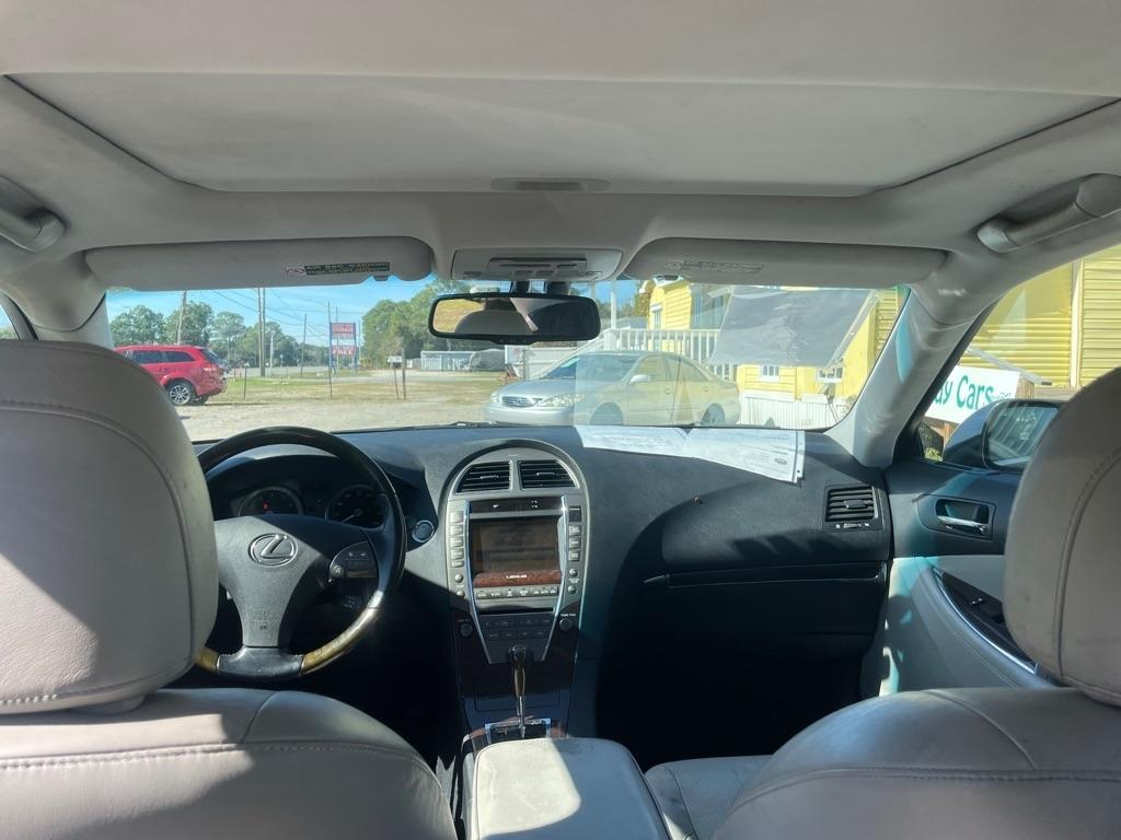 Lexus ES 350 Sedan 2011