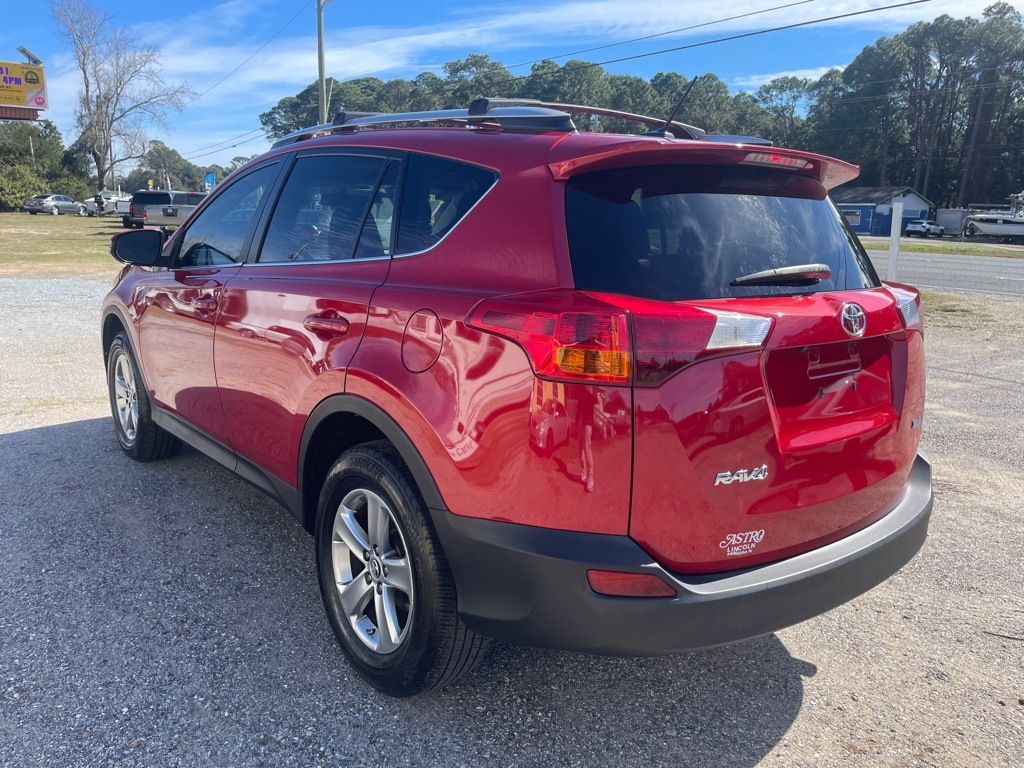 Toyota RAV4 XLE FWD 2015