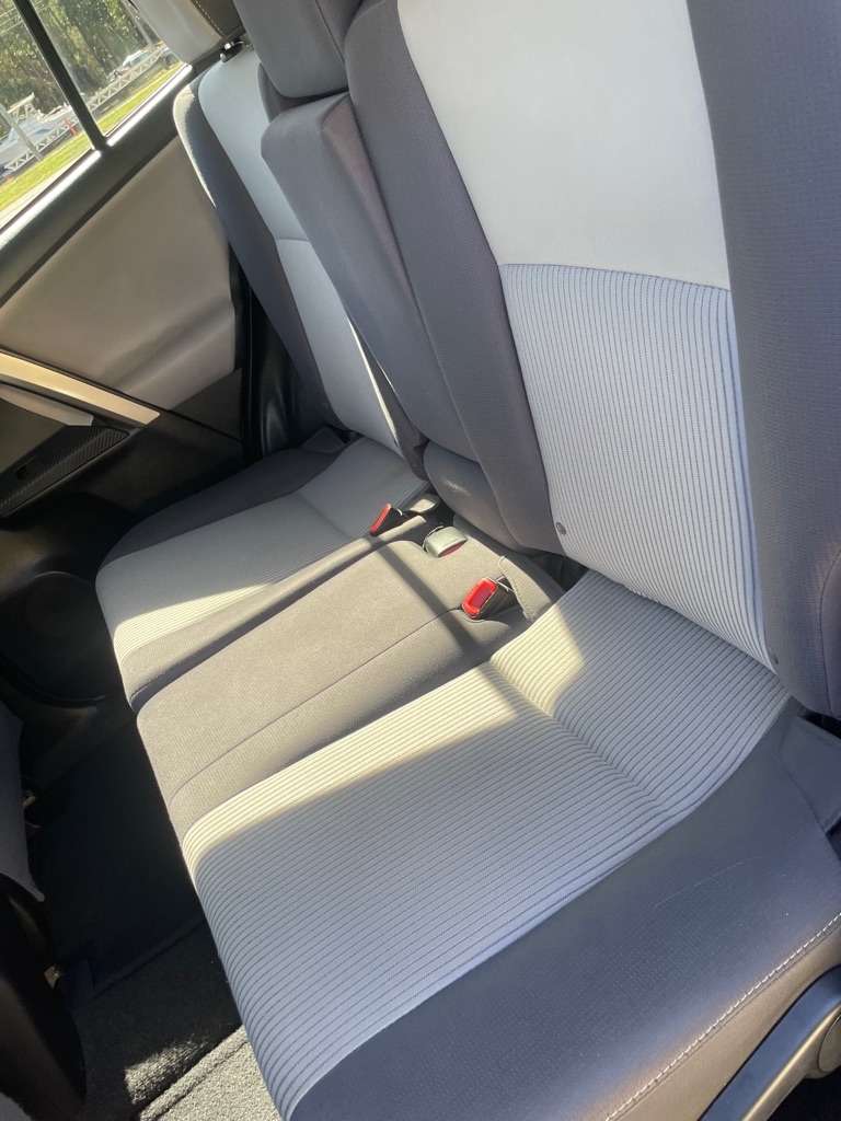 Toyota RAV4 XLE FWD 2015