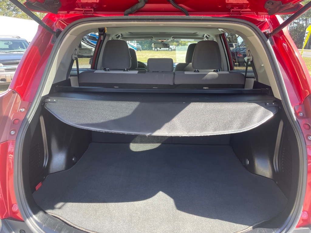 Toyota RAV4 XLE FWD 2015