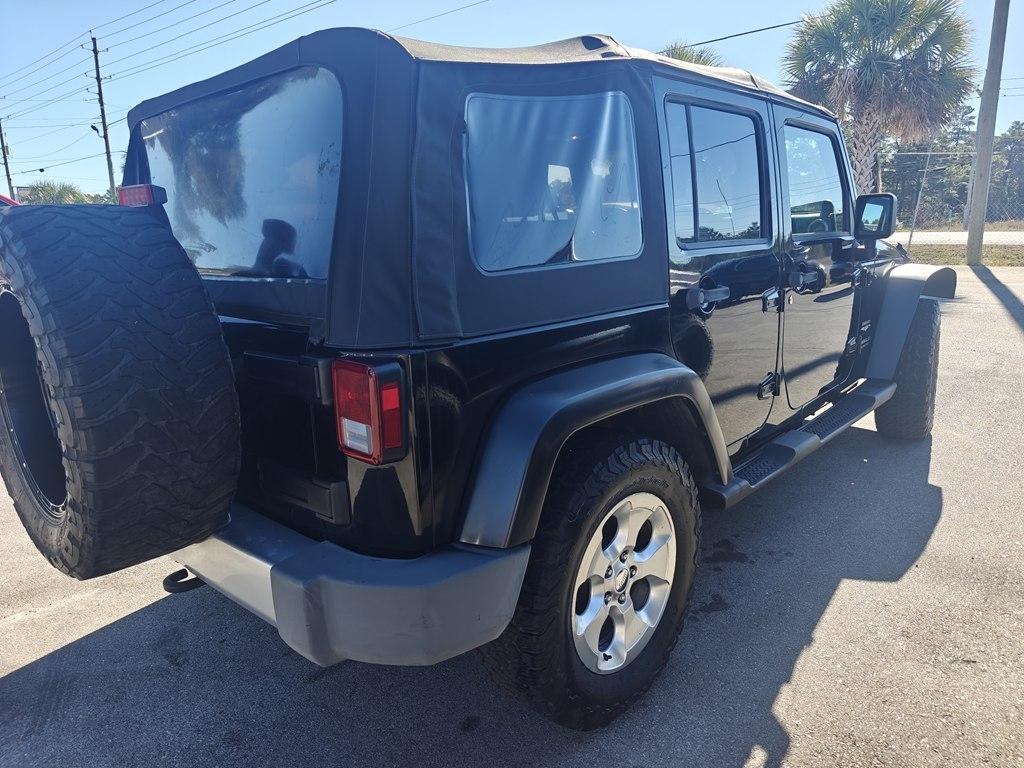 Jeep Wrangler Unlimited Sahara 2WD 2008