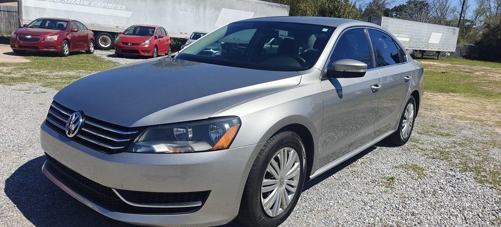 2014 Volkswagen Passat 2.5L SE AT
